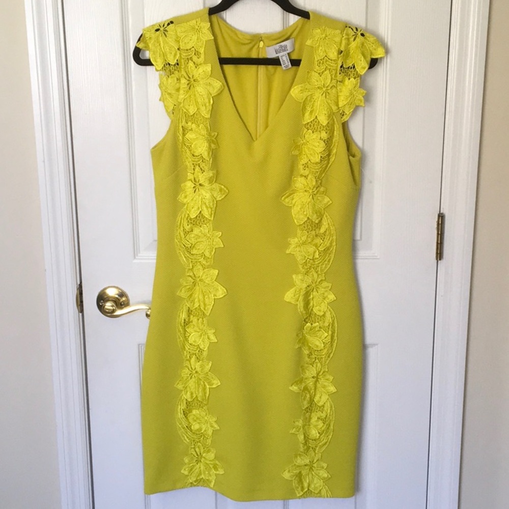 NWOT Belle BADGLEY MISCHKA Sleeveless Sheath Lace Dress Sz 12 Lime Yellow